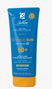 DEFENCE SUN 50+ LATTE FLUIDO 200 ML - Farmapanda Srl