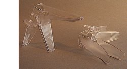 SPECULUM VAGINALE STERILE MISURA MEDIA. SUPERFICIE INTERNA DELLE VALVE SATINATA E ANTIRIFLESSO - Farmapanda Srl