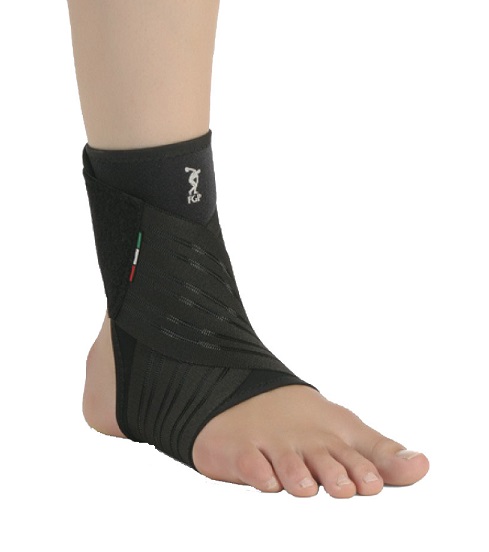 CAVIGLIERA 8LIGHT CON BENDAGGIO L - Farmapanda Srl