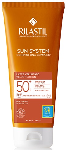 RILASTIL SUN SYSTEM PHOTO PROTECTION TERAPY SPF 50+ LATTE VELLUTANTE 200 ML - Farmapanda Srl