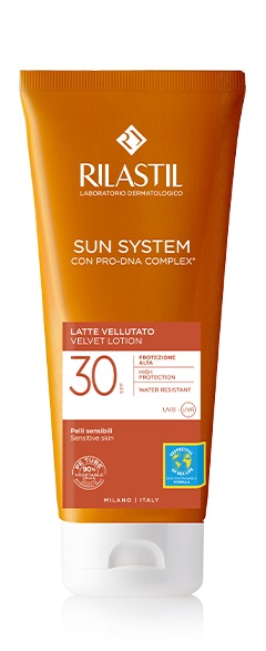 RILASTIL SUN SYSTEM PHOTO PROTECTION TERAPY LATTE VELLUTANTE SPF 30 200 ML - Farmapanda Srl